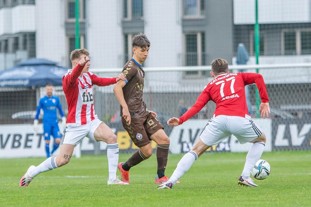 garbarnia krakow, football club, football team, football athletes, poland, poland football club, polish athletes, football players, football club, football club